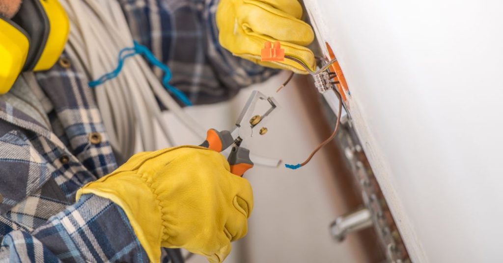 Consertos e manutenções elétricas em Aracaju